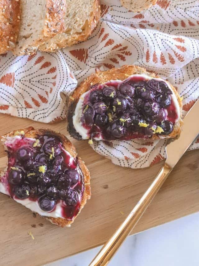 Easy Blueberry Toast